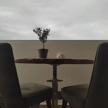 Dafnis View-paioniou 50
